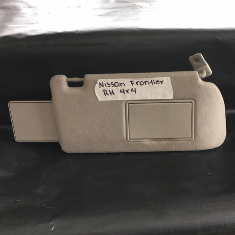Visera Der Nissan Frontier 4x4 05-20