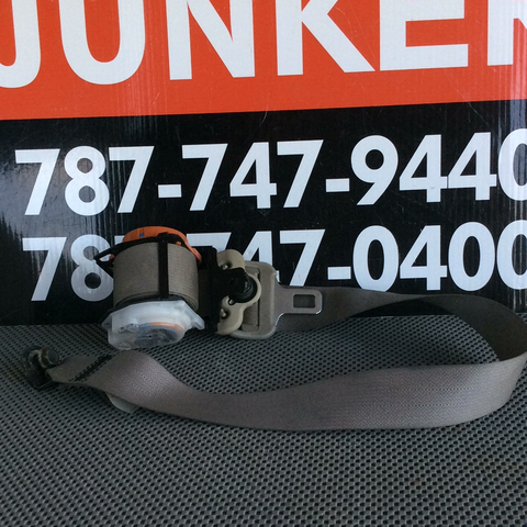 Cinturón izq Nissan Quest 11-17