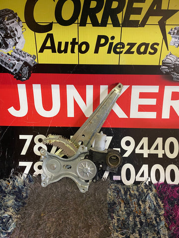 Maquinaria de Cristal Der Tras Toyota Camry 18-22