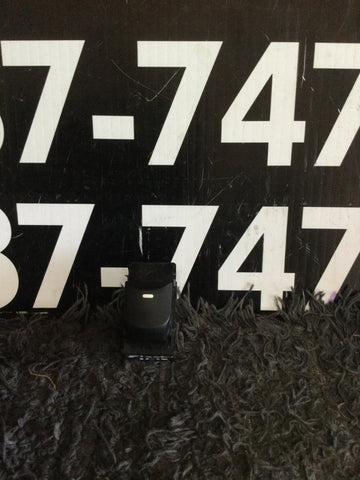 Botón de Ventana Izq Hyundai Elantra 11-16