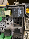 Rabiza con Caja de Fusible Mitsubishi Lancer 08-17