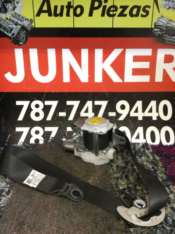 Cinturón Izq Toyota Tundra 14-21