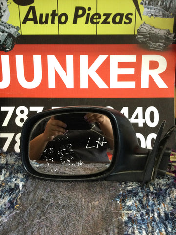 Retrovisor izq Toyota Tundra 00-06
